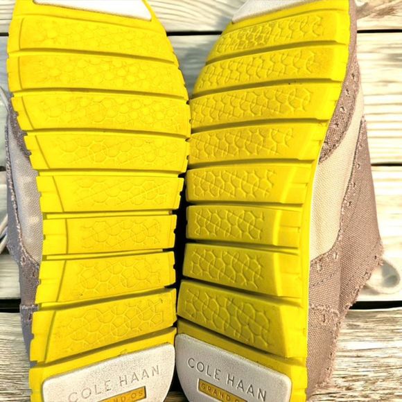Cole Haan ZeroGrand Wingtip Oxford Taupe Tan Yellow Shoes Women’s 6.5 - Picture 8 of 10